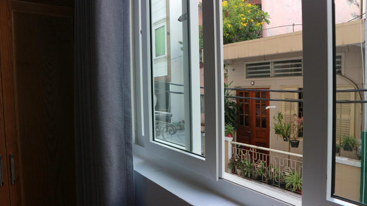 ホテル 102 House ホーチミン市 エクステリア 写真